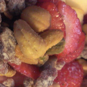strawberries with curried cashews - snack